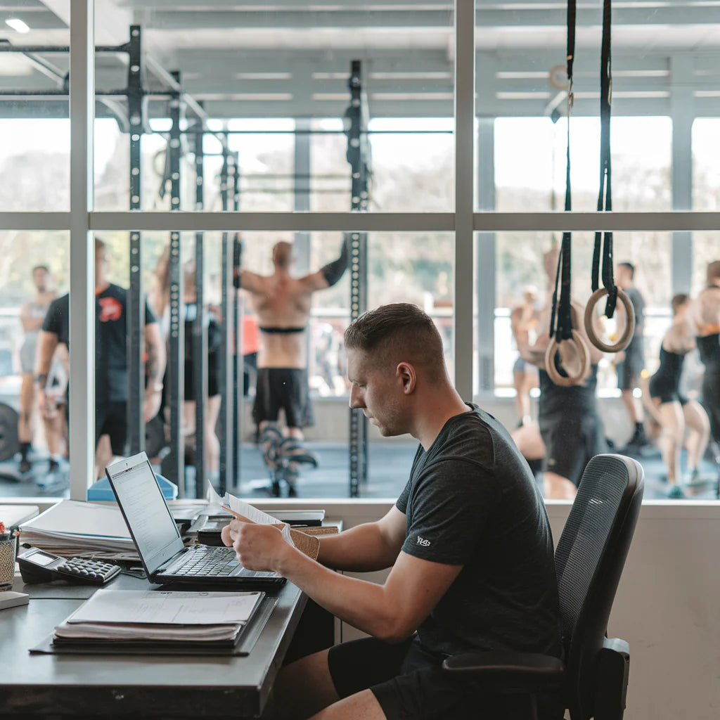 Maximizing Profit by Minimizing Administrative Work in Gym Apparel Sales